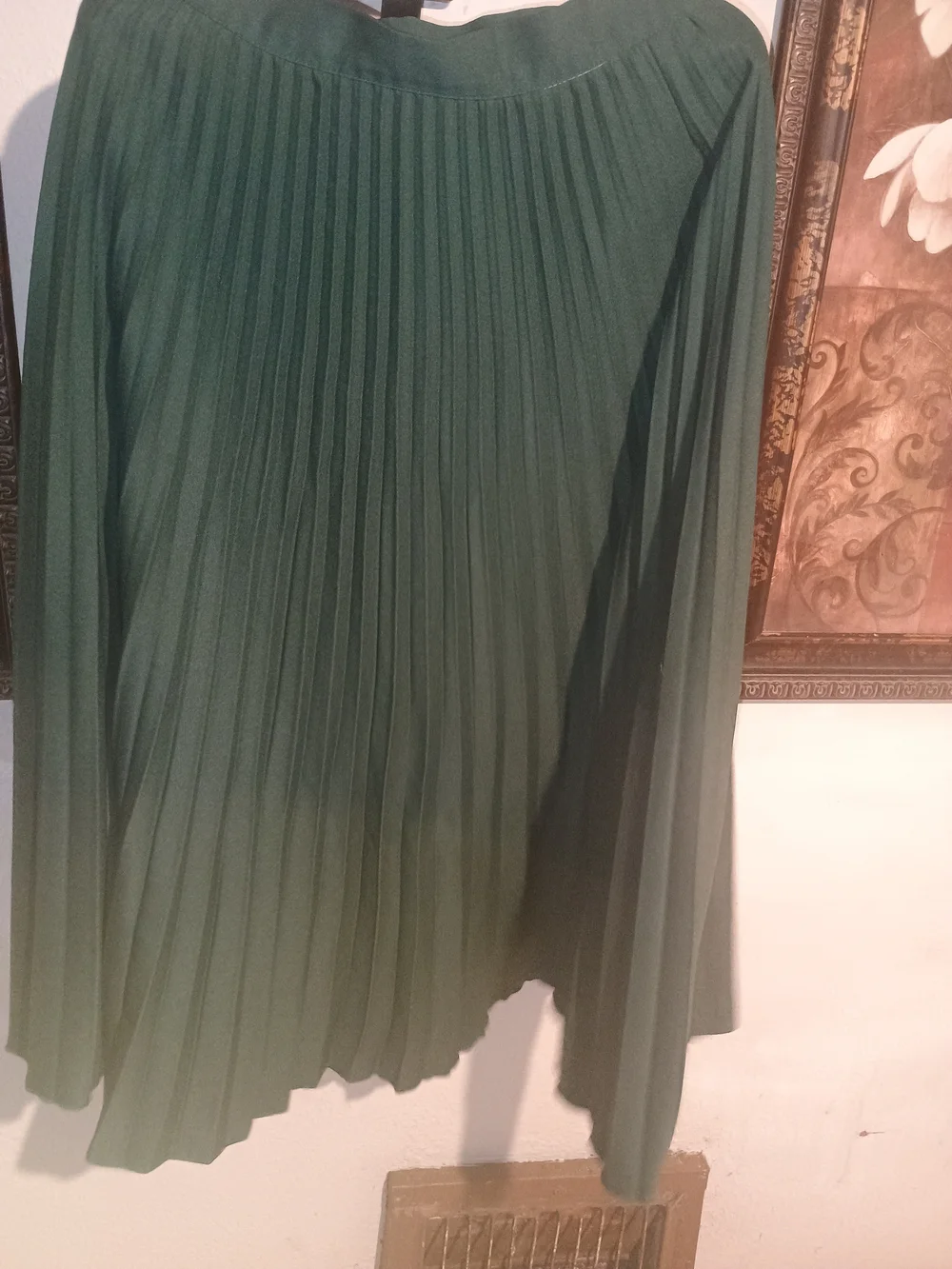 SHEIN flowing circle